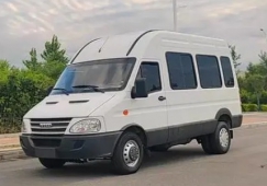 3.6米依維柯運輸拉貨怎么找-大依維柯物流貨運平臺